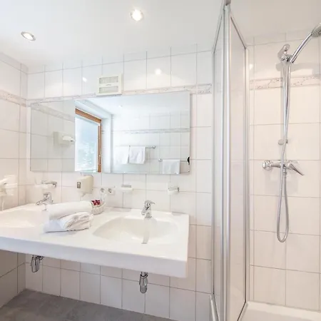 Waldesrand Guest house 3*
