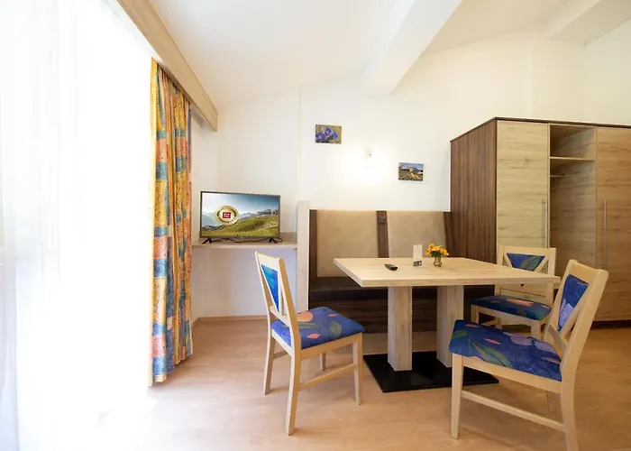 Waldesrand Pensionat 3*