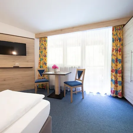 Waldesrand 게스트하우스 솔덴