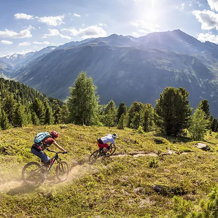 Waldesrand 게스트하우스 솔덴