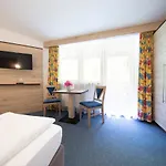 Waldesrand Konukevi Sölden